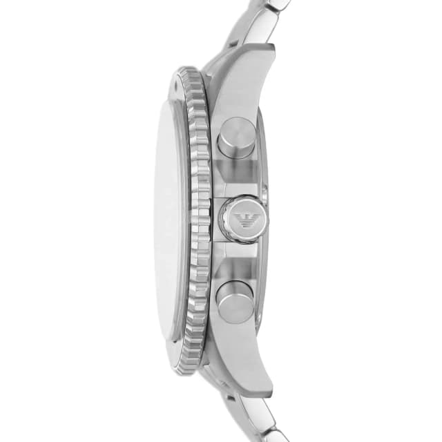 Armani-logo engraved crown in silver-tone finish.