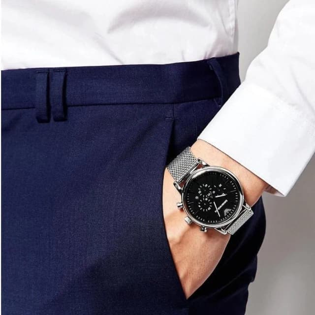 Emporio Armani AR1808 worn on wrist – stylish fit