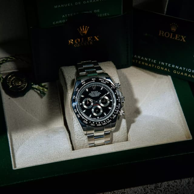 Full Set – Rolex Daytona with Box and Accessories